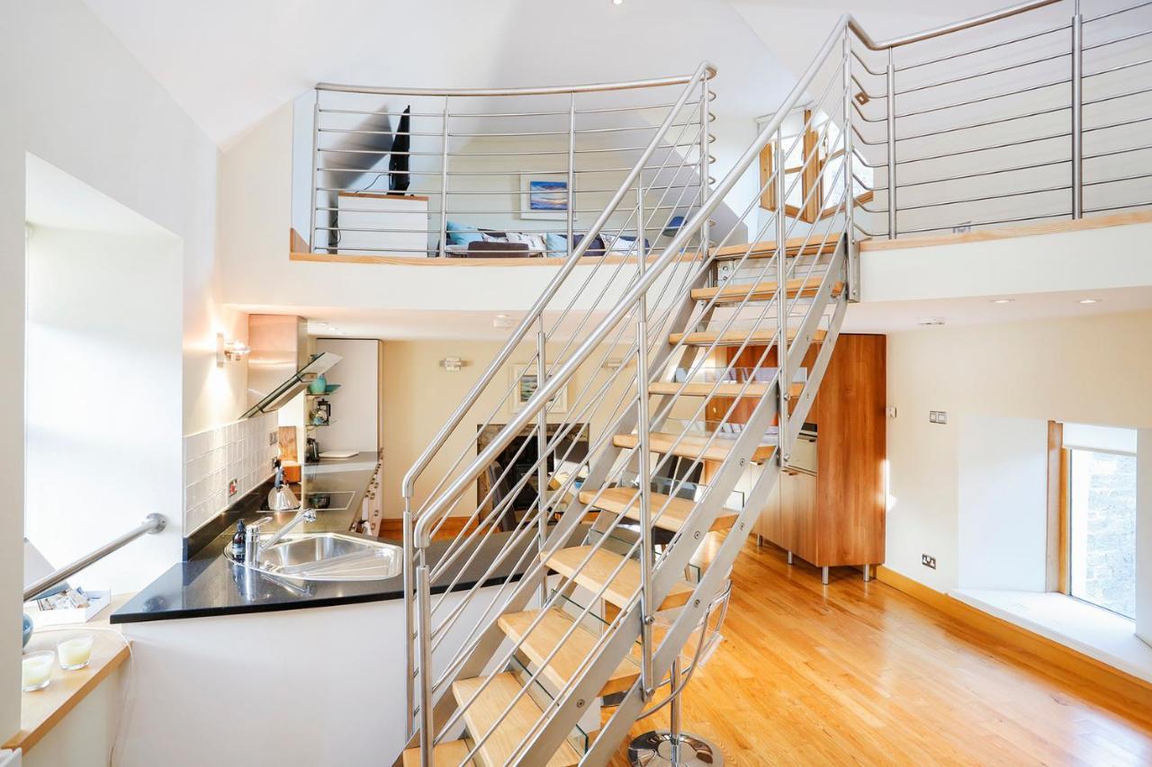 Joivy Unique Mezzanine Apartment In St Andrews Exterior photo
