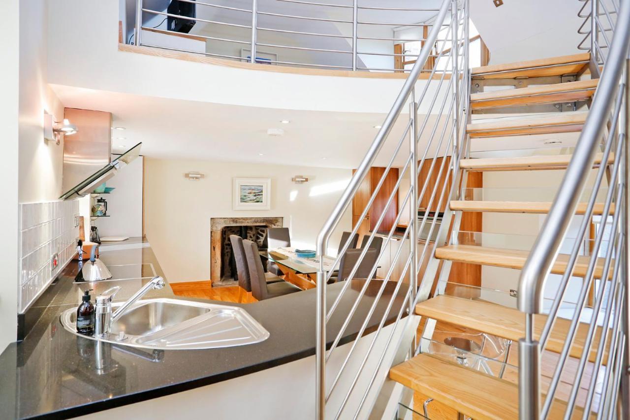 Joivy Unique Mezzanine Apartment In St Andrews Exterior photo