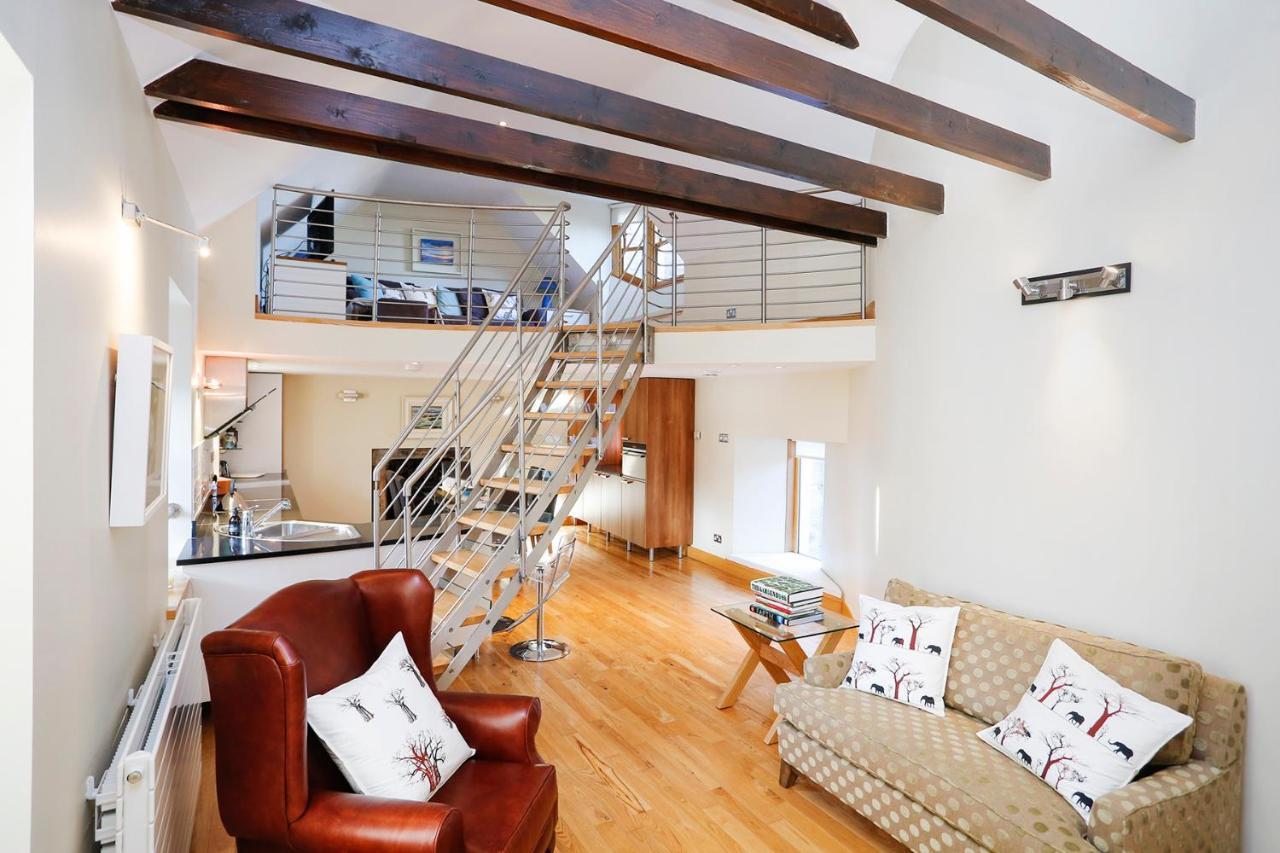 Joivy Unique Mezzanine Apartment In St Andrews Exterior photo